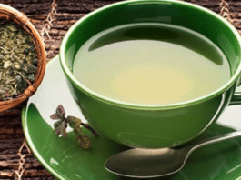 Does green tea have any nutritional value?